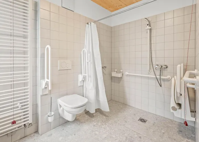 Maison Lasauvage بيت للعطل