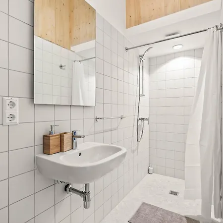 Semesterbostad Maison Lasauvage